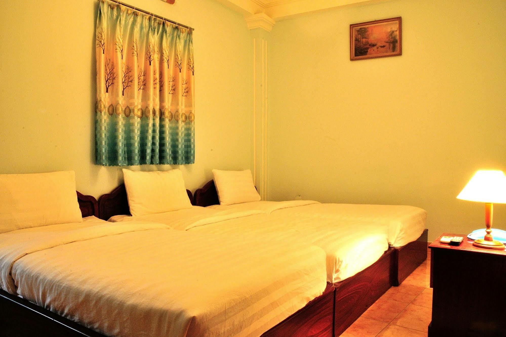 Ha Trang Hotel Ciudad Ho Chi Minh  Exterior foto